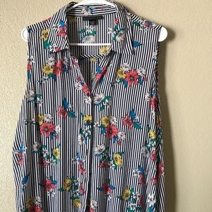 Plus size Button down blouse 2x
